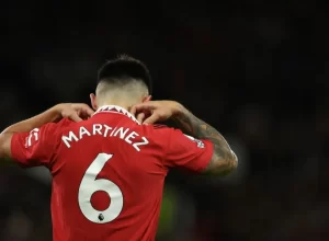 Manchester United's Defensive Pillar Nears Return