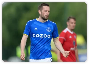 Everton's Midfield Maestro Reflects on Unprecedented Season Disruption