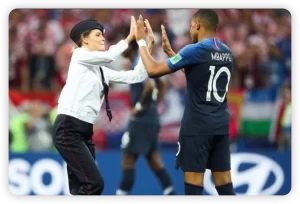 The Mysterious Poisoning of Pyotr Verzilov